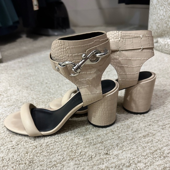 Rebecca Minkoff taupe heels - Picture 1 of 6